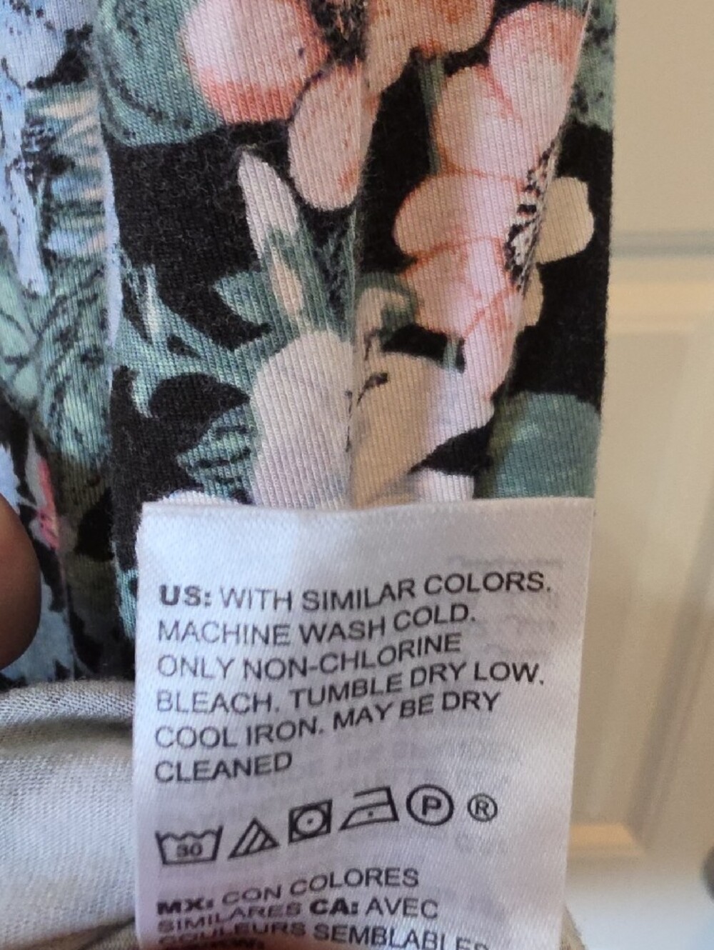 Soma Black Lace & Floral Nightgown - Large - Picture 4 of 9